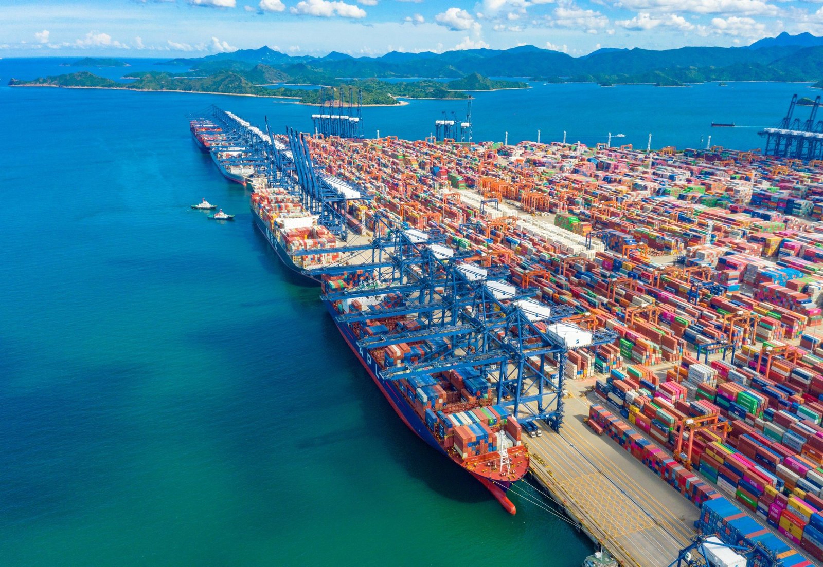 Shenzhen Port: The Electronics & E-Commerce Powerhouse of the Greater Bay Area